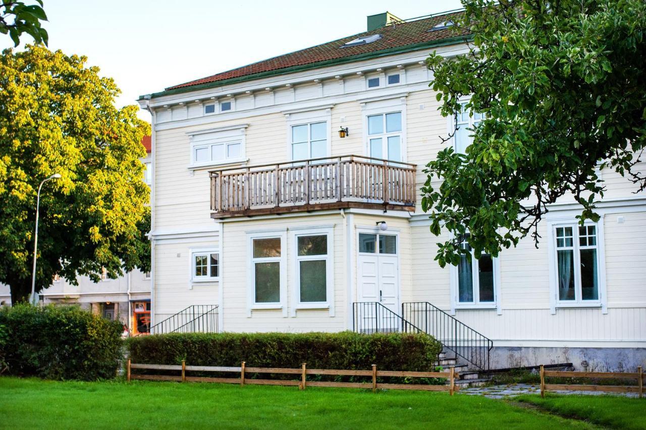 Vaenersborgs Vandrarhem Exterior foto