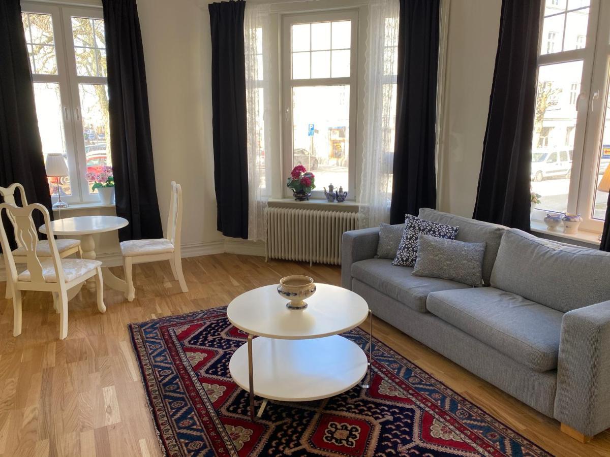 Vaenersborgs Vandrarhem Exterior foto